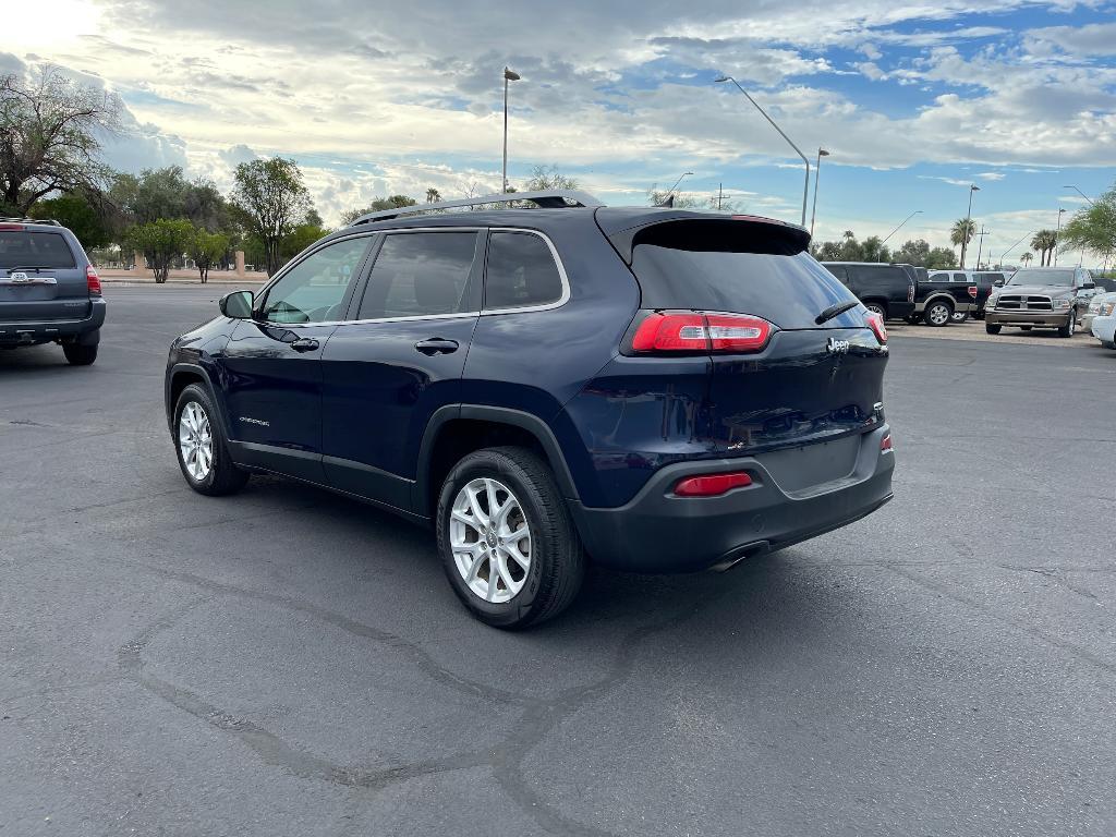 used 2014 Jeep Cherokee car, priced at $8,888