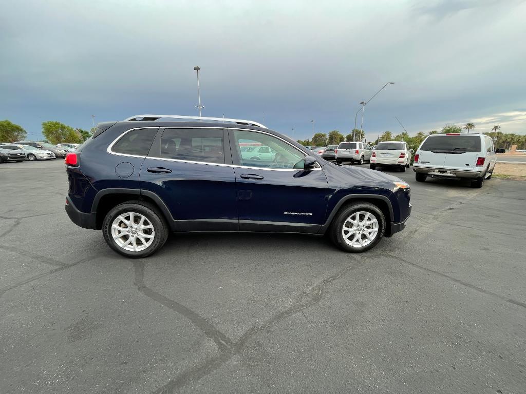 used 2014 Jeep Cherokee car, priced at $8,888