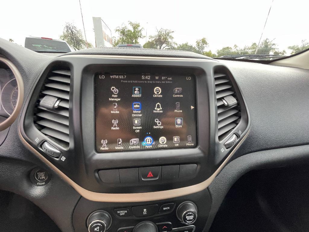 used 2014 Jeep Cherokee car, priced at $8,495