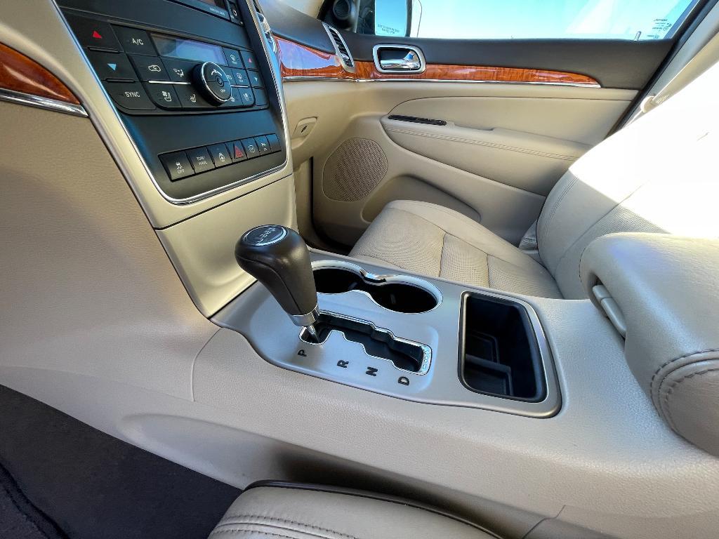 used 2012 Jeep Grand Cherokee car, priced at $8,995