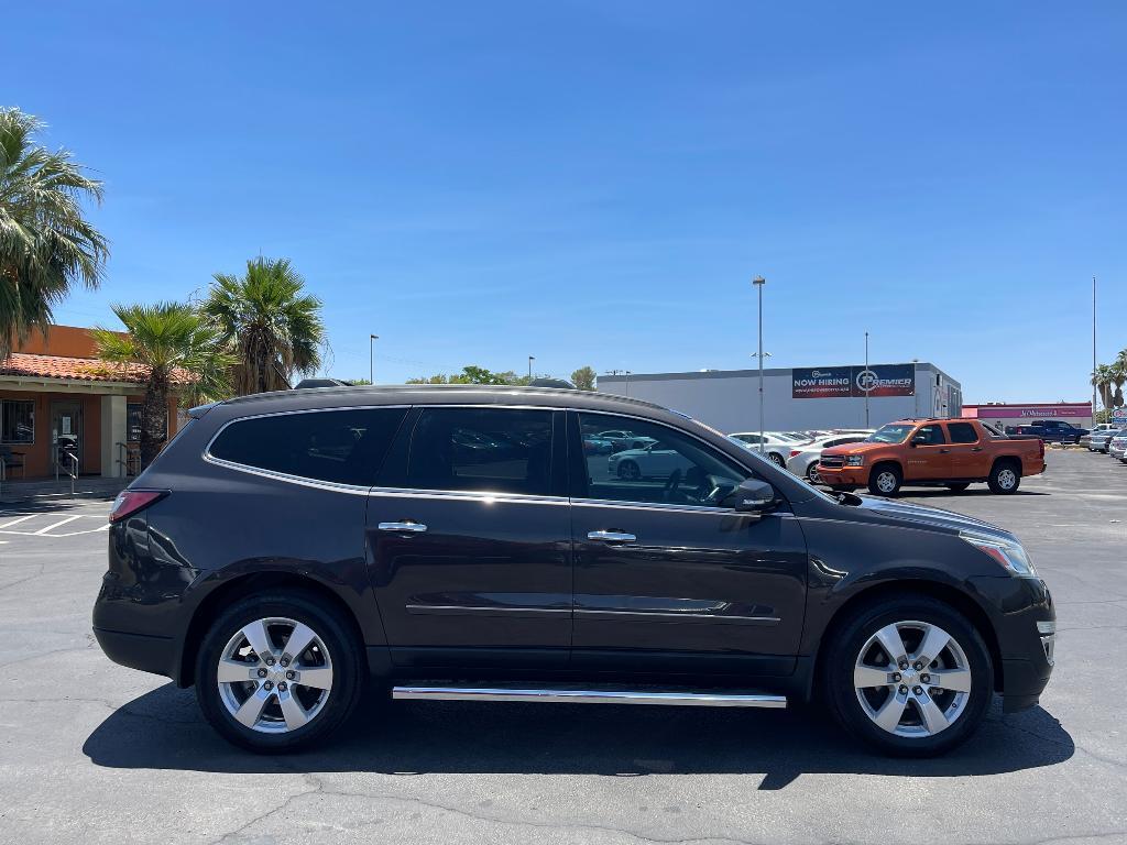 used 2015 Chevrolet Traverse car, priced at $11,995