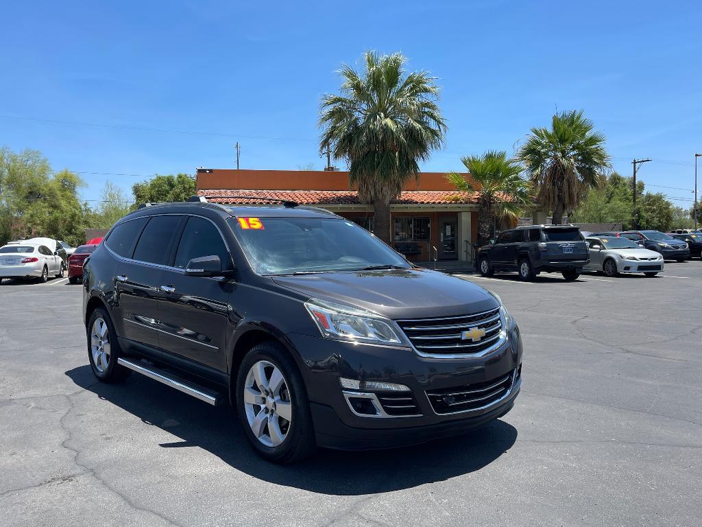 used 2015 Chevrolet Traverse car, priced at $11,995