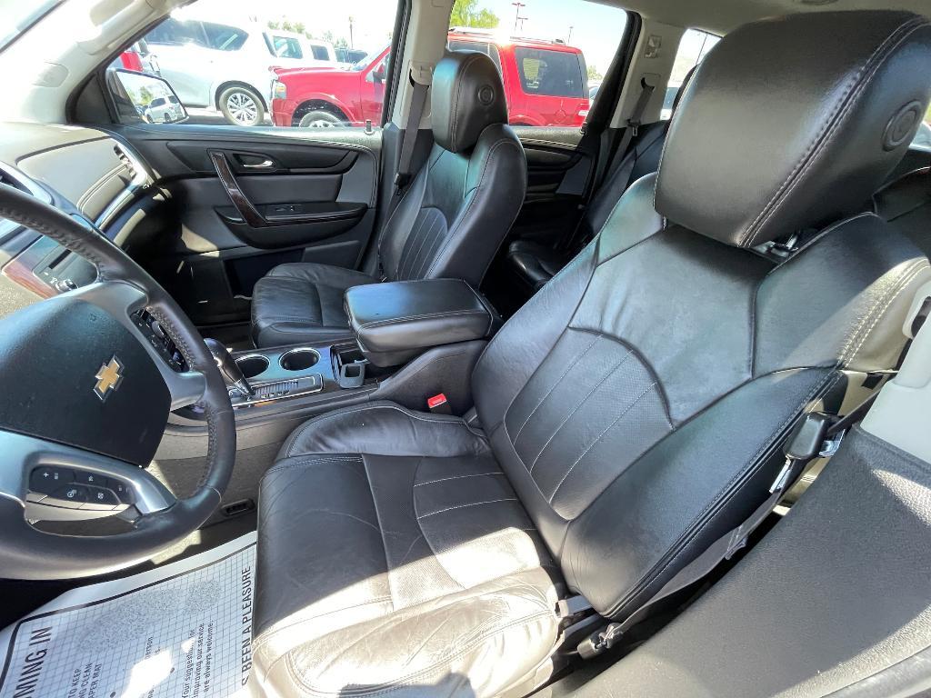 used 2015 Chevrolet Traverse car, priced at $11,995