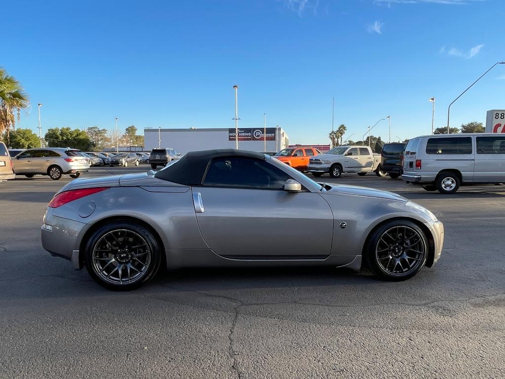 used 2007 Nissan 350Z car, priced at $10,995