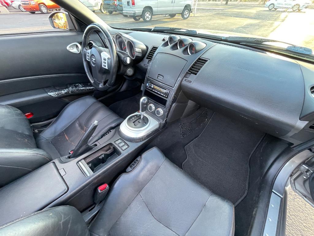 used 2007 Nissan 350Z car, priced at $10,995