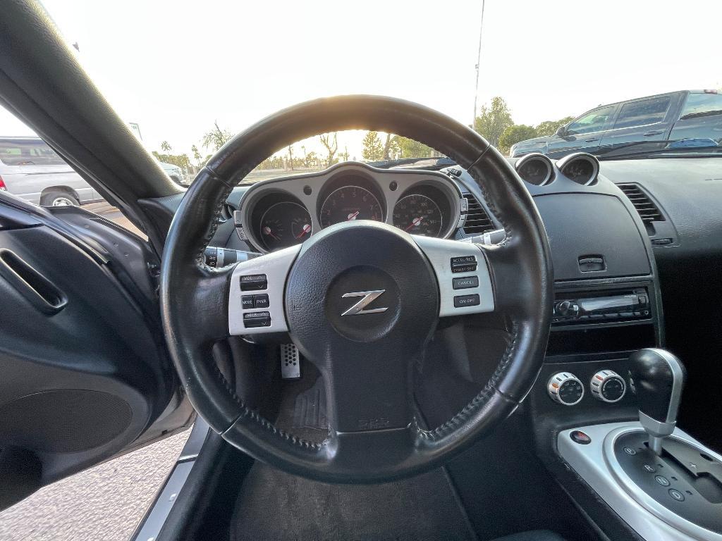 used 2007 Nissan 350Z car, priced at $10,995