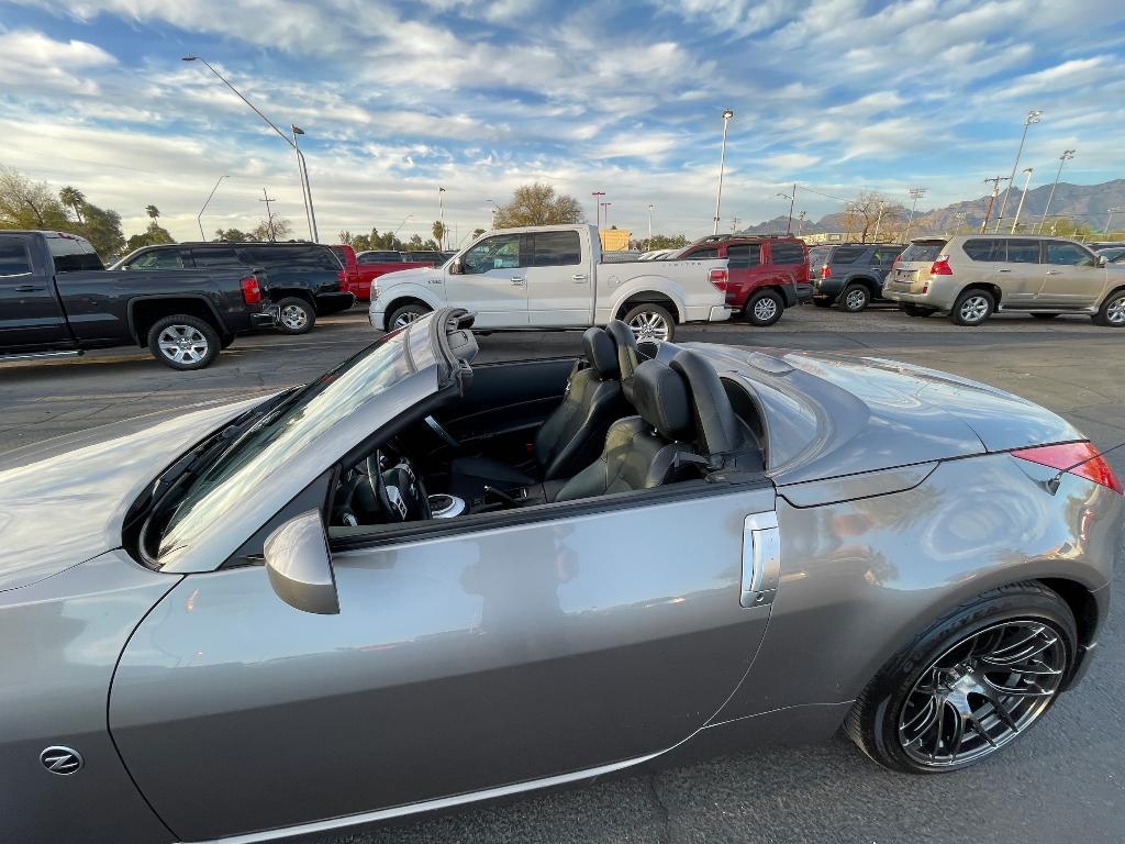 used 2007 Nissan 350Z car, priced at $9,995