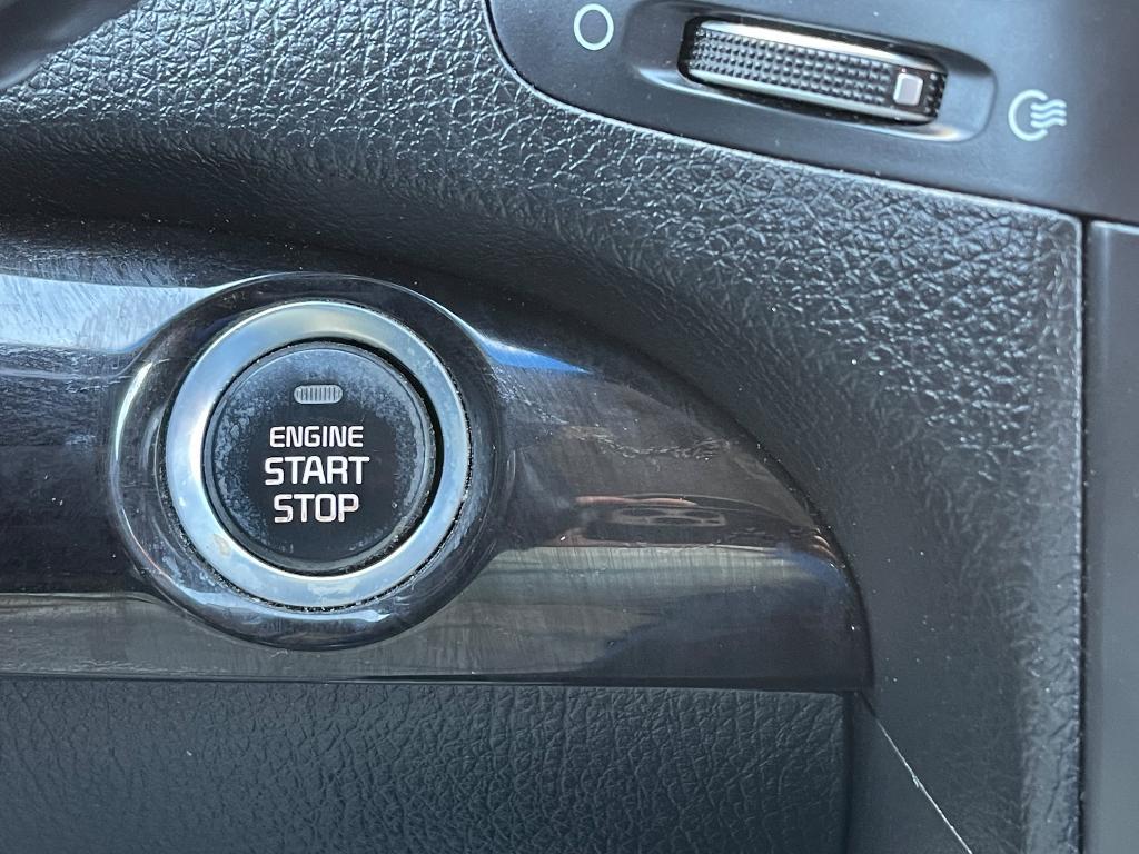 used 2014 Kia Sorento car, priced at $11,995