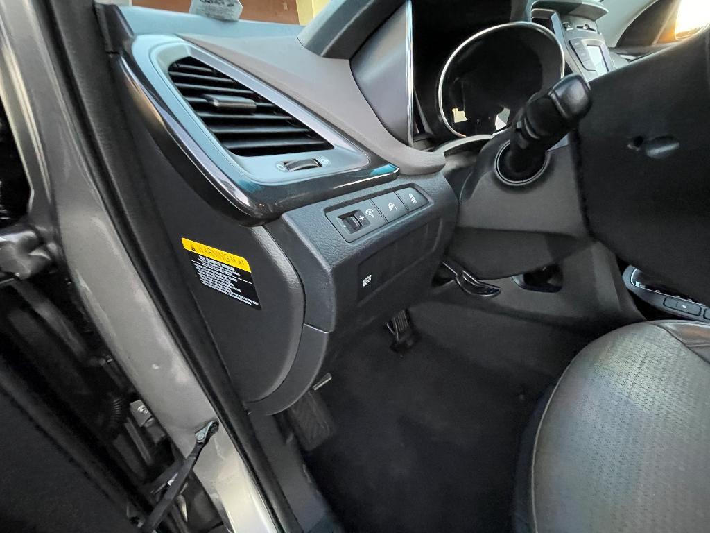 used 2013 Hyundai Santa Fe car, priced at $11,900