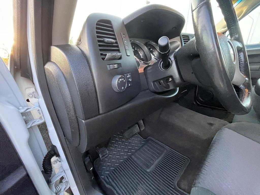 used 2013 Chevrolet Silverado 1500 car, priced at $14,995