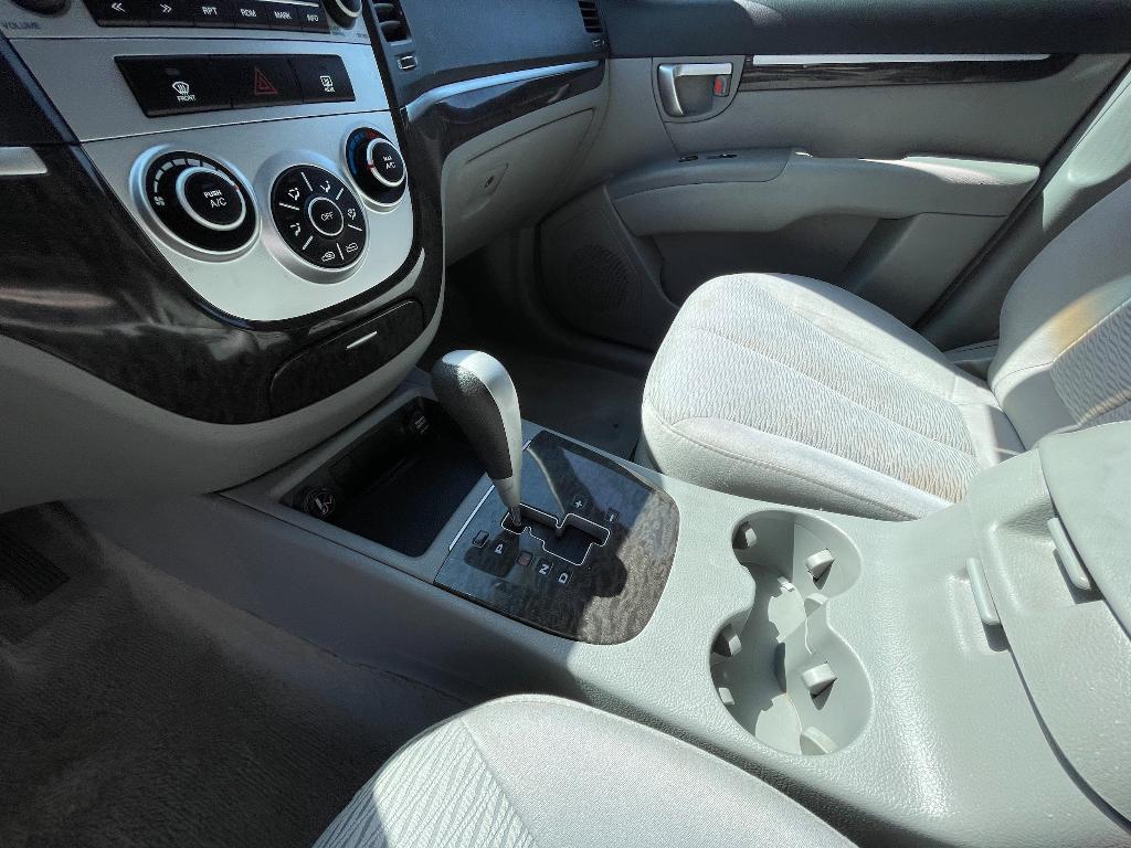 used 2007 Hyundai Santa Fe car, priced at $6,995