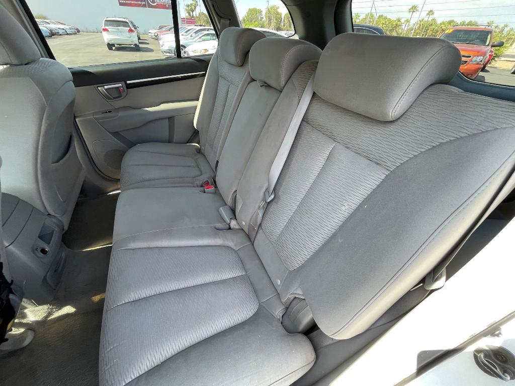 used 2007 Hyundai Santa Fe car, priced at $6,995