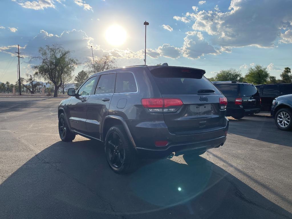 used 2015 Jeep Grand Cherokee car, priced at $12,995