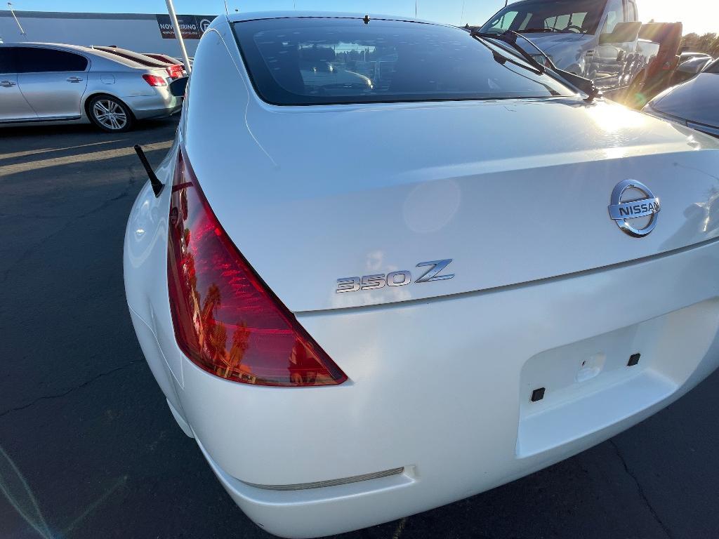 used 2004 Nissan 350Z car, priced at $11,495