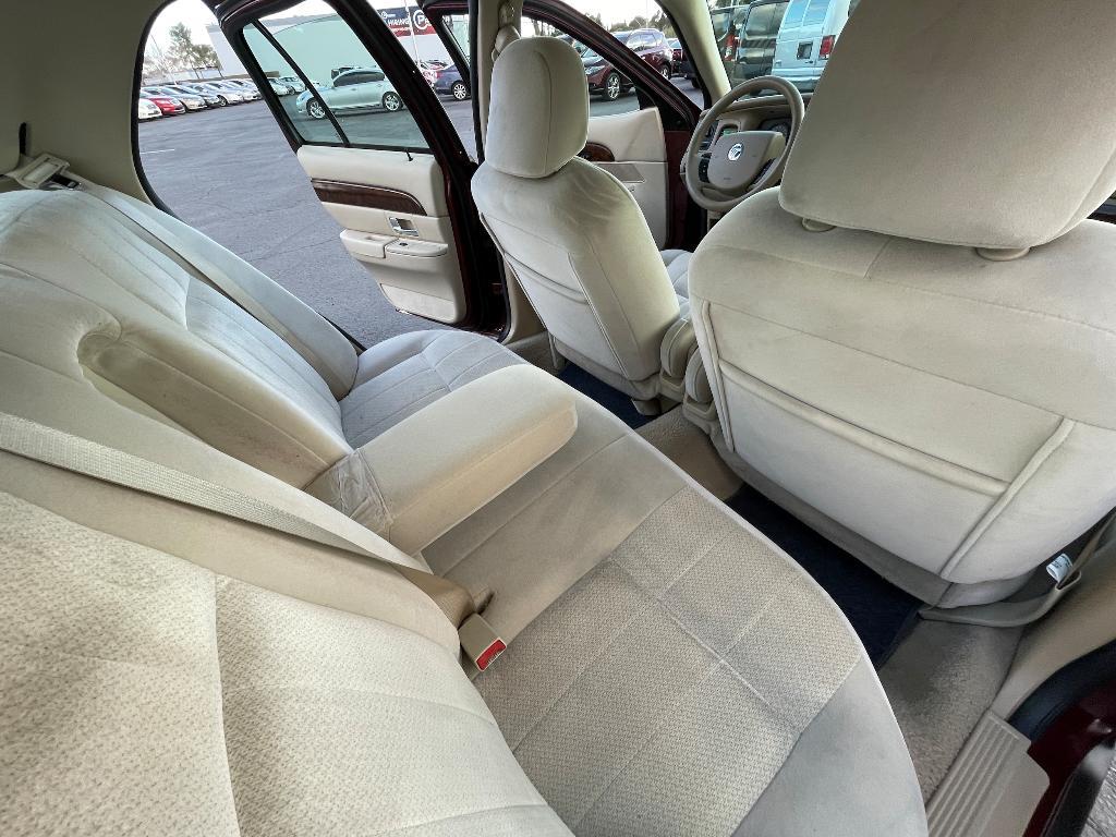 used 2006 Mercury Grand Marquis car, priced at $10,495