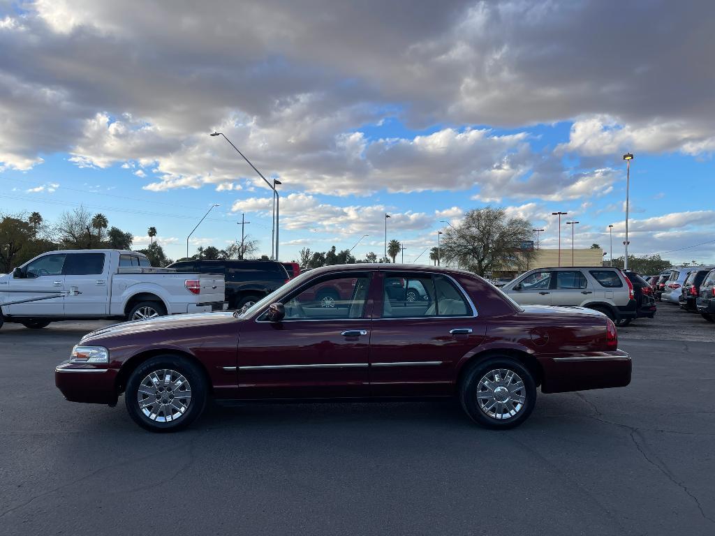 used 2006 Mercury Grand Marquis car, priced at $10,495