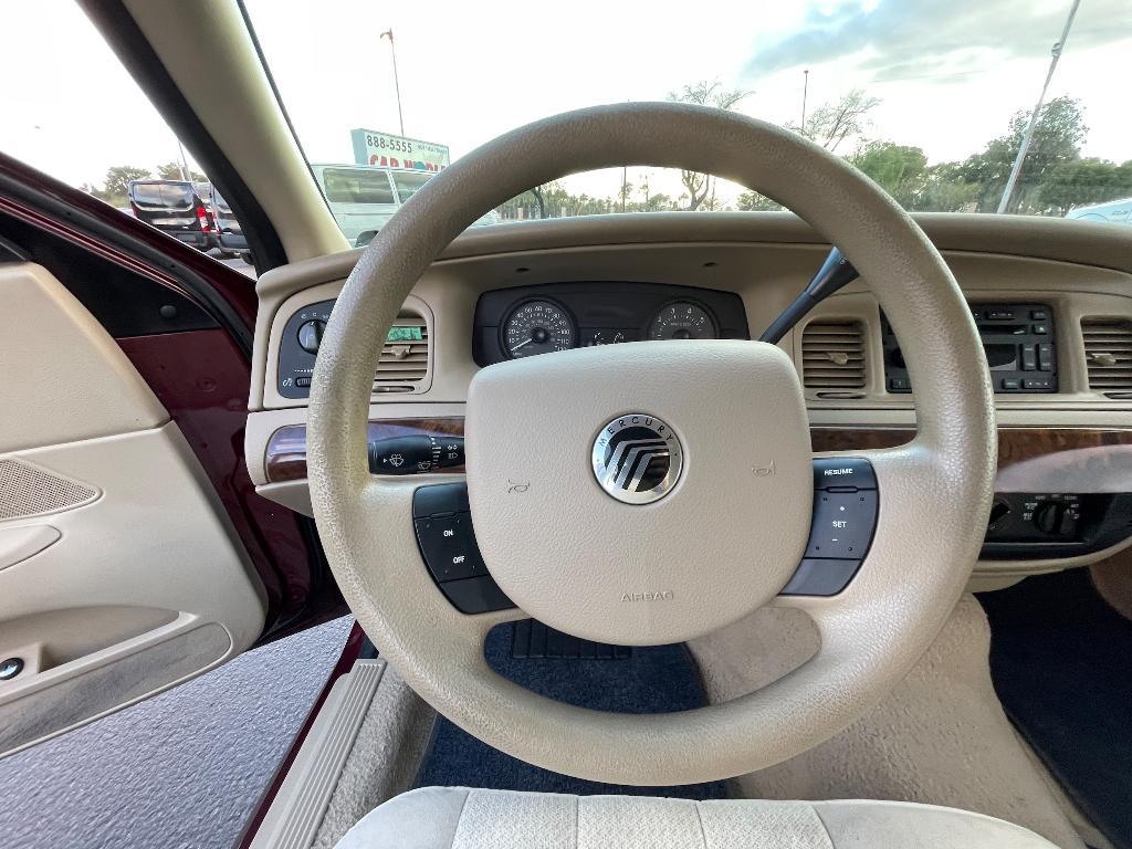 used 2006 Mercury Grand Marquis car, priced at $9,995