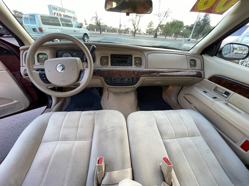 used 2006 Mercury Grand Marquis car, priced at $9,995