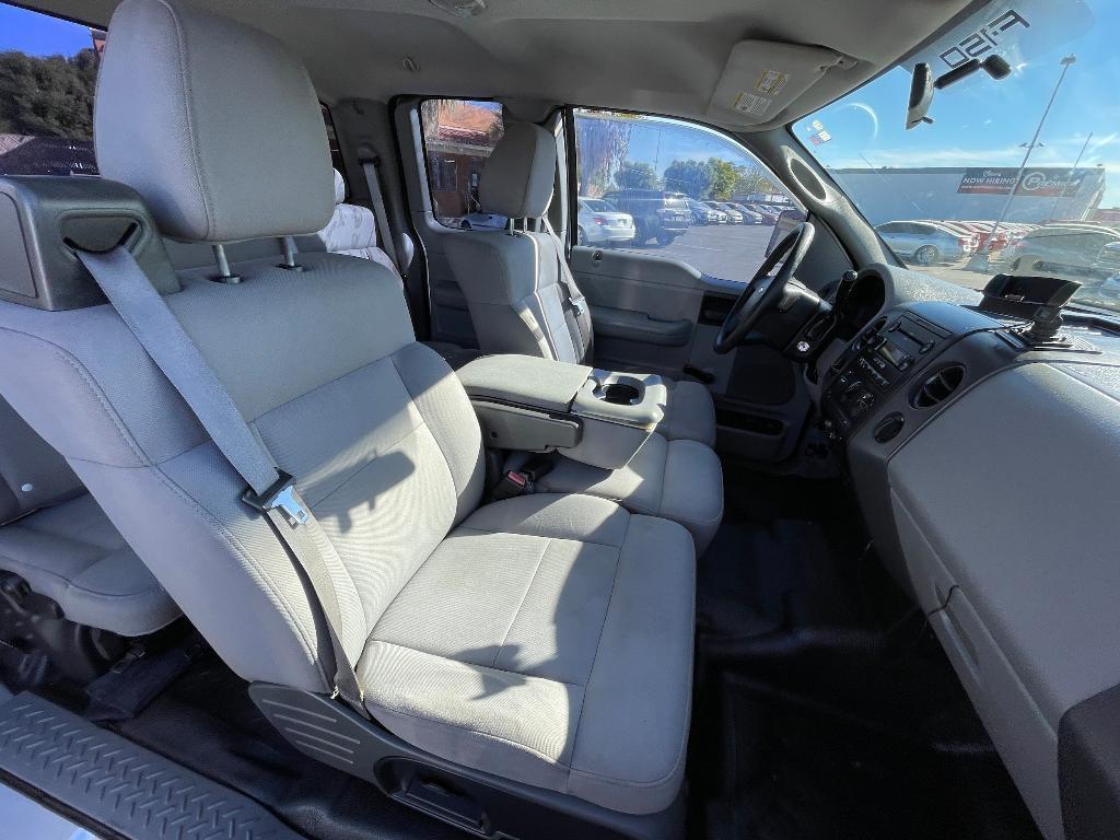 used 2005 Ford F-150 car, priced at $7,995