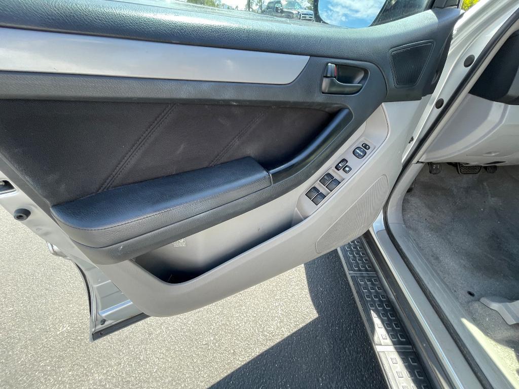 used 2007 Toyota 4Runner car, priced at $10,995