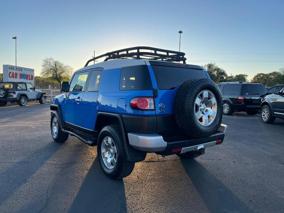 used 2007 Toyota FJ Cruiser car, priced at $12,995