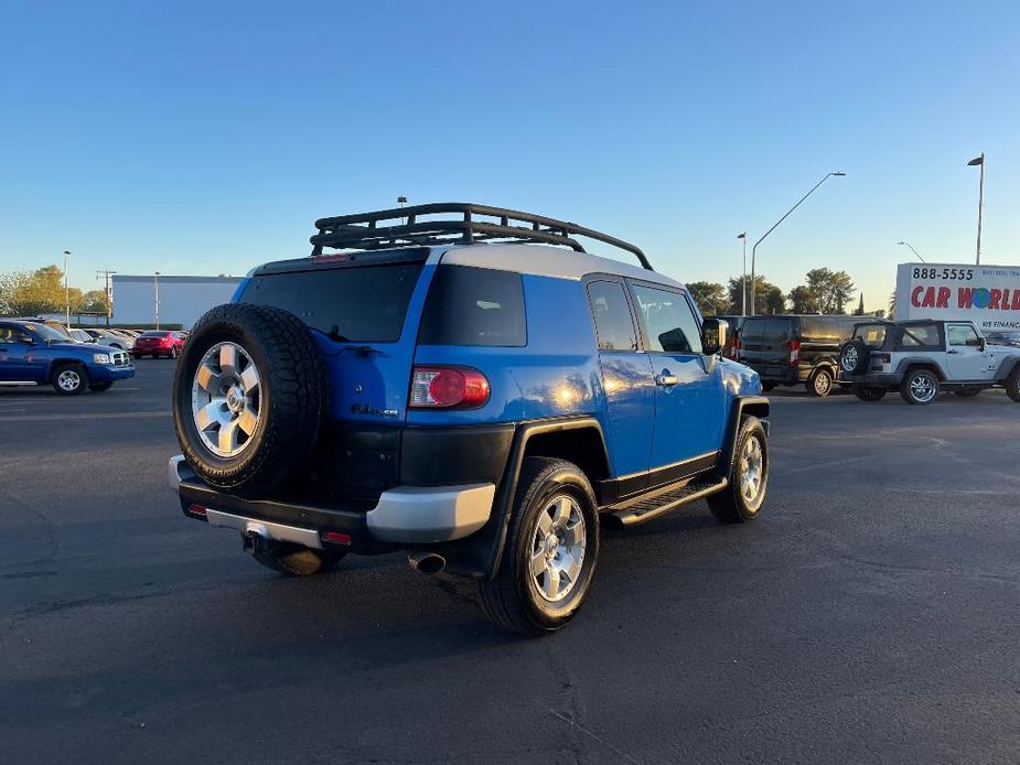 used 2007 Toyota FJ Cruiser car, priced at $12,995