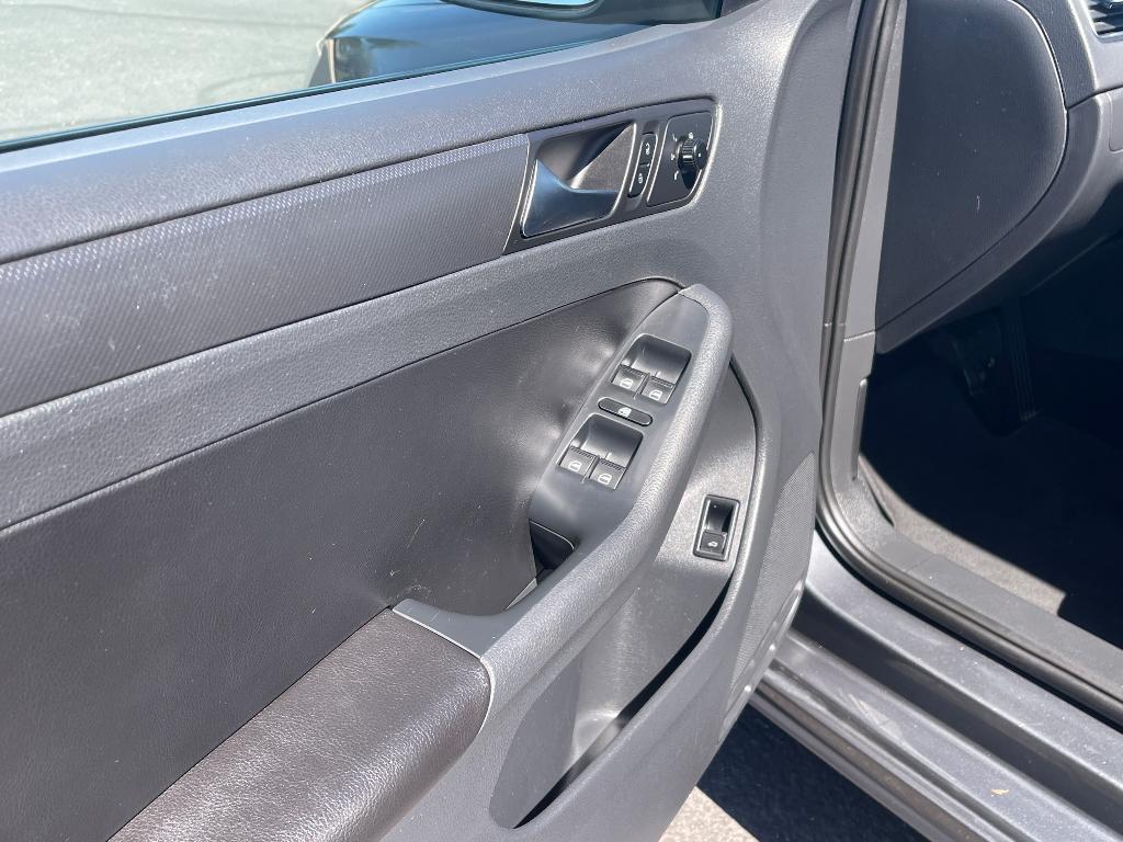 used 2011 Volkswagen Jetta car, priced at $6,495