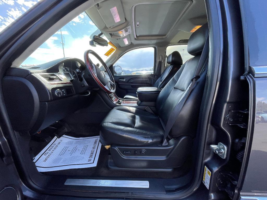 used 2011 Cadillac Escalade car, priced at $14,995