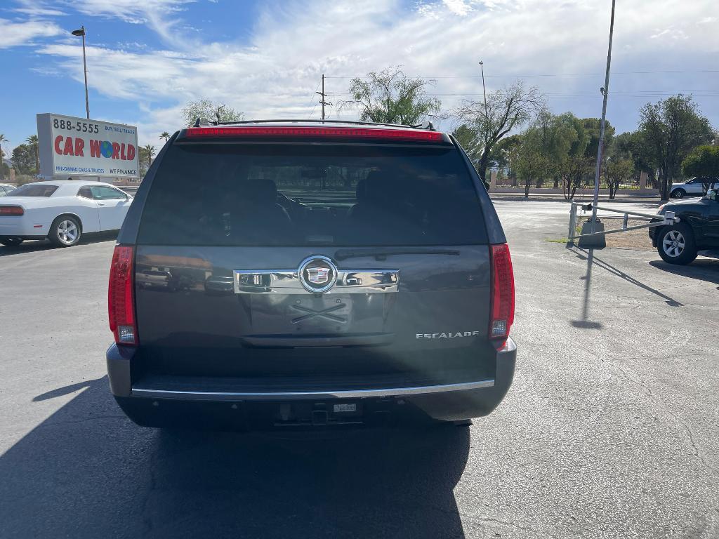 used 2011 Cadillac Escalade car, priced at $14,995