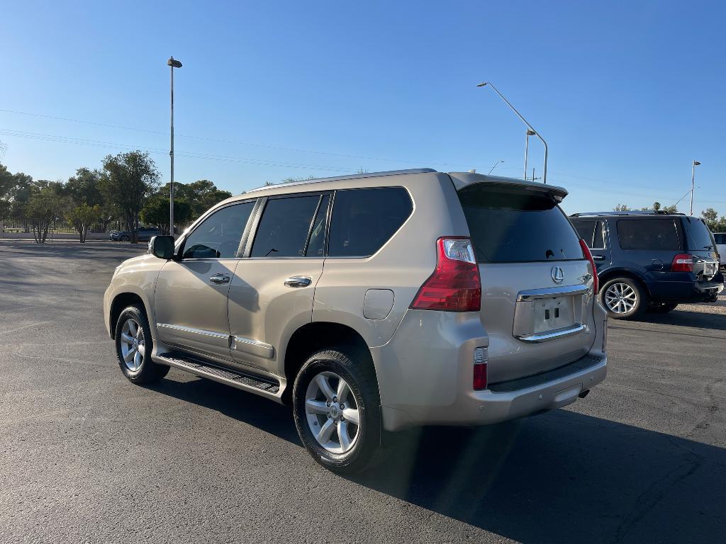 used 2013 Lexus GX 460 car, priced at $19,995