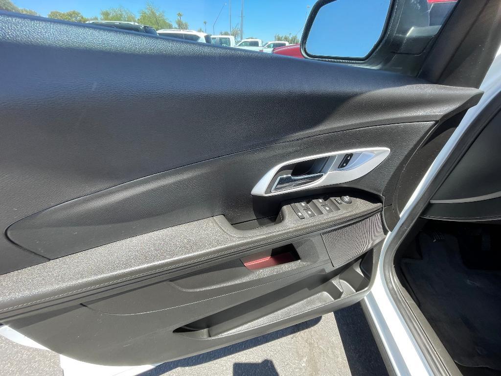 used 2017 Chevrolet Equinox car, priced at $8,995