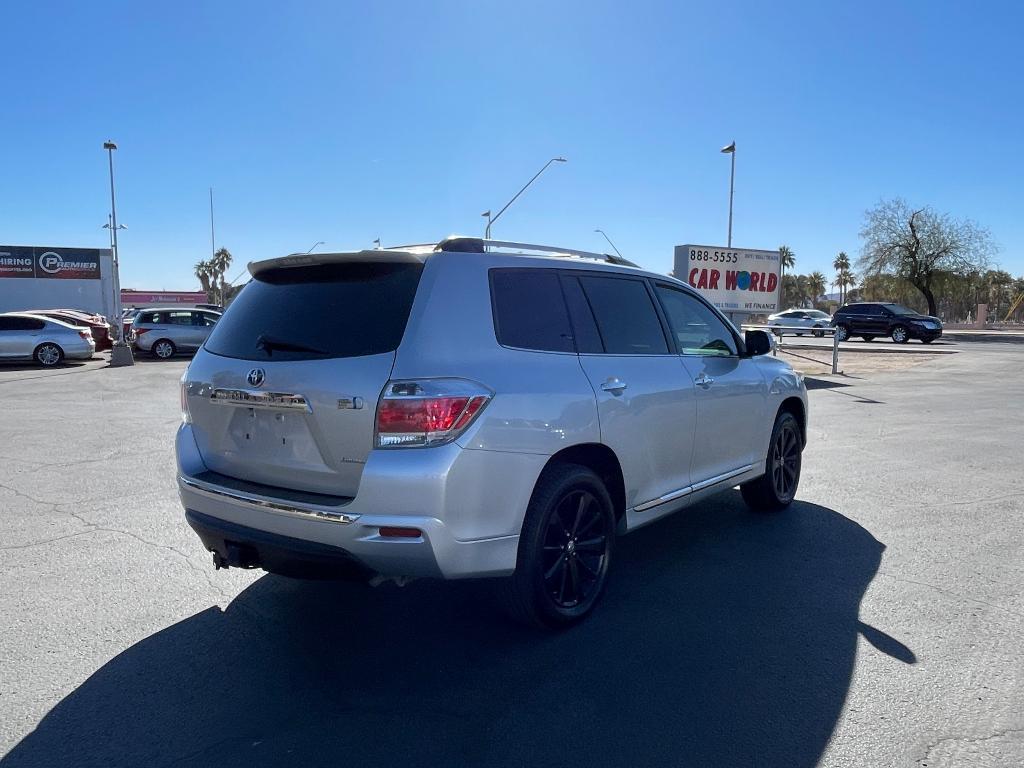 used 2011 Toyota Highlander Hybrid car, priced at $13,995