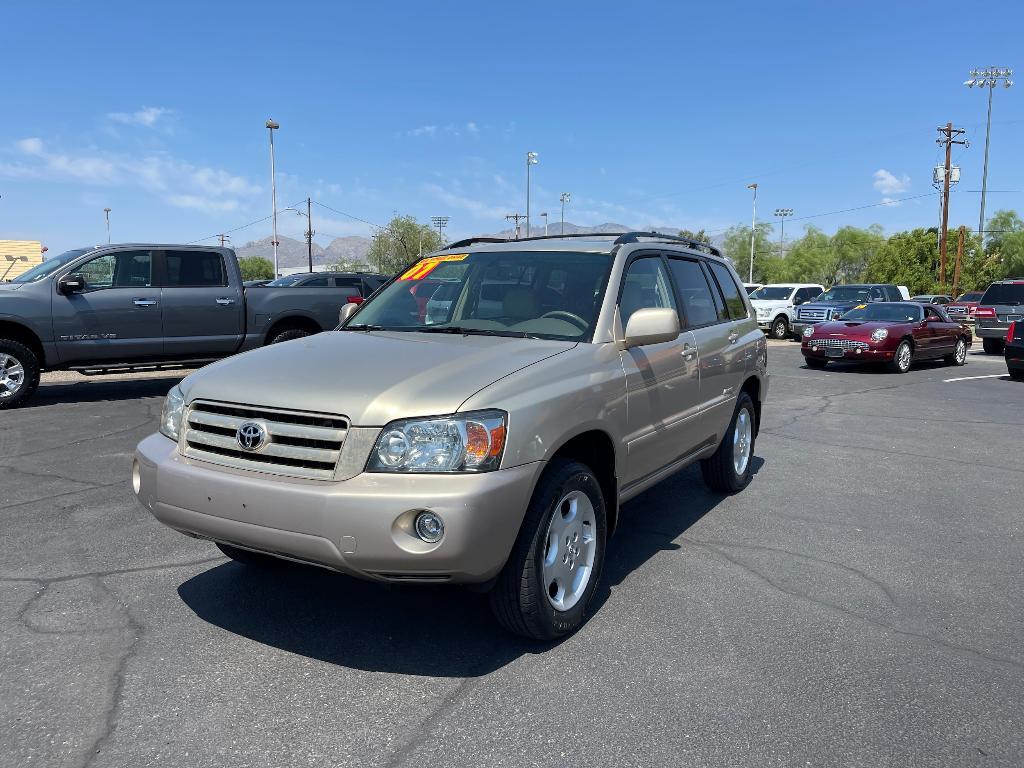 used 2007 Toyota Highlander car, priced at $7,995