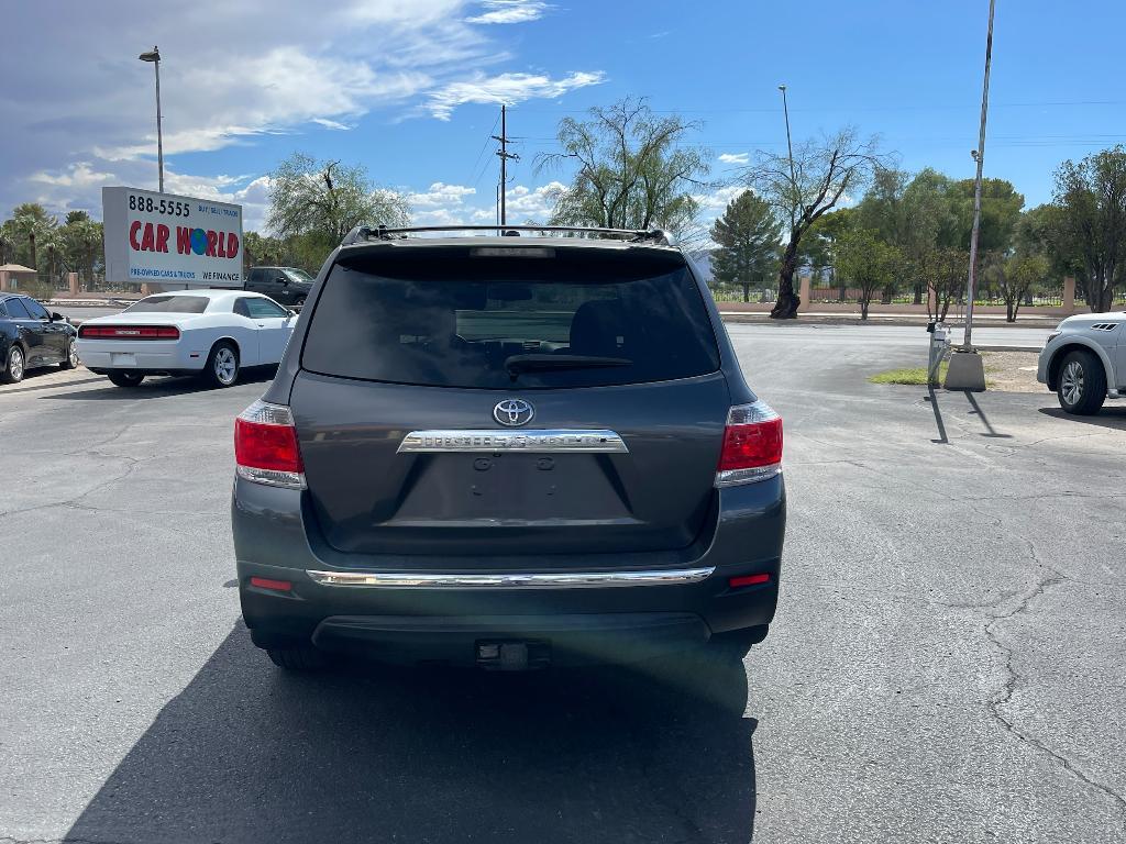 used 2012 Toyota Highlander car, priced at $11,995
