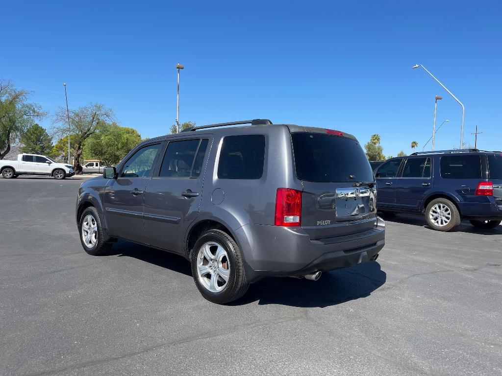 used 2014 Honda Pilot car, priced at $12,495