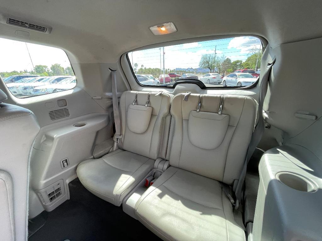 used 2012 Toyota Highlander car, priced at $10,995