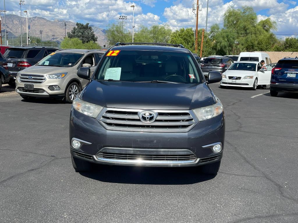 used 2012 Toyota Highlander car, priced at $10,995