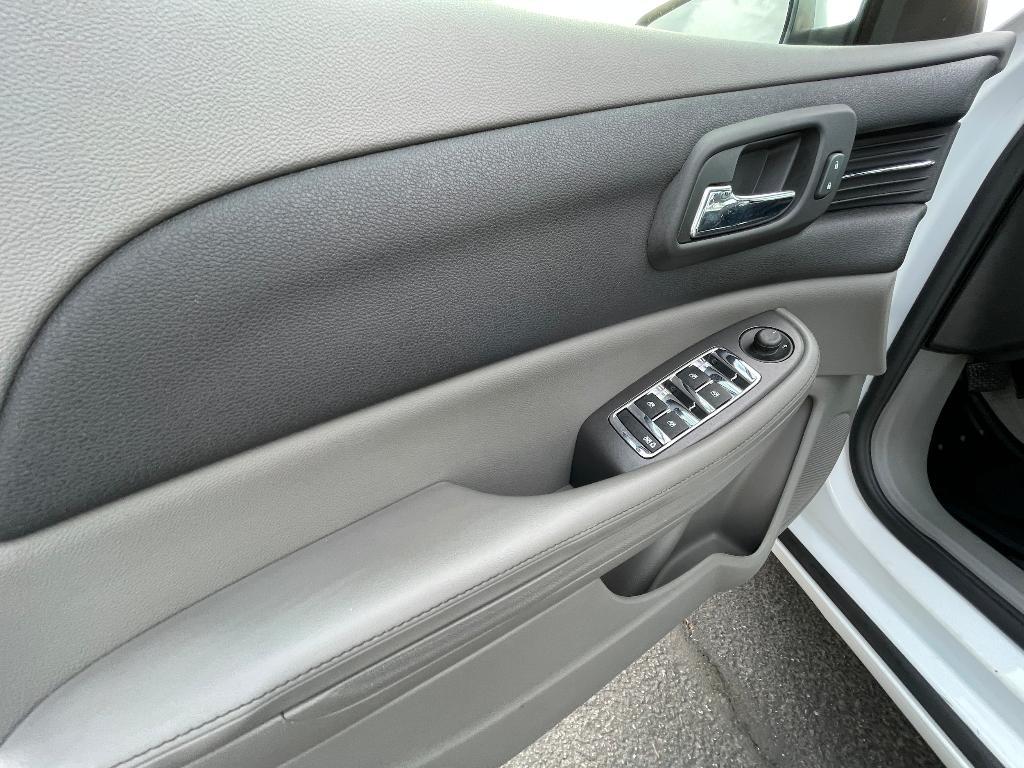 used 2013 Chevrolet Malibu car, priced at $7,495