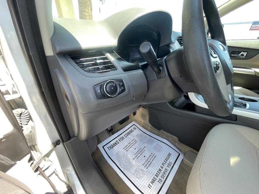used 2011 Ford Edge car, priced at $7,995