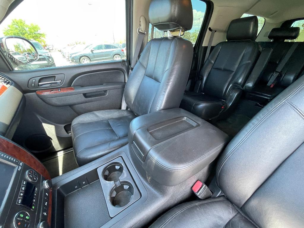 used 2013 Chevrolet Suburban car, priced at $13,495