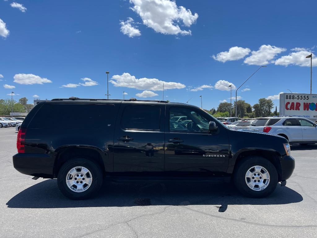 used 2013 Chevrolet Suburban car, priced at $13,495