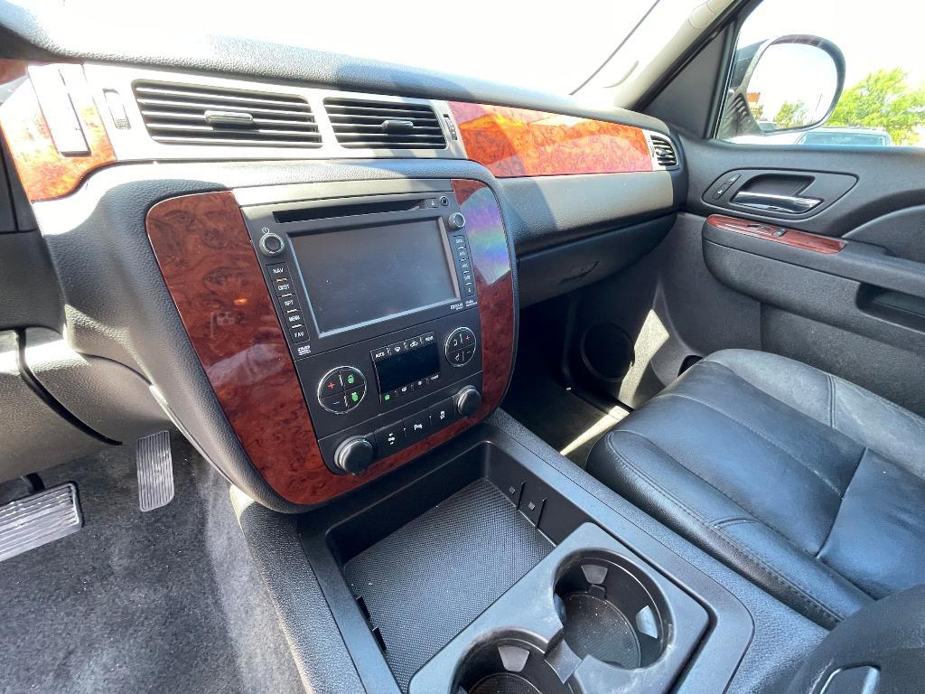 used 2013 Chevrolet Suburban car, priced at $13,495