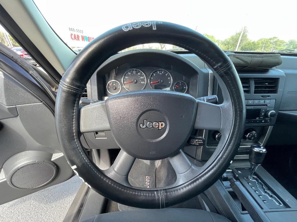 used 2009 Jeep Liberty car, priced at $7,495