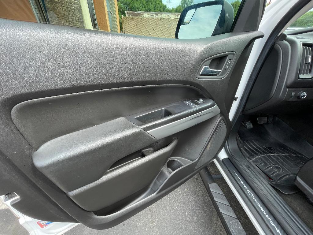 used 2017 Chevrolet Colorado car, priced at $13,995