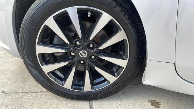 used 2018 Nissan Altima car, priced at $7,995