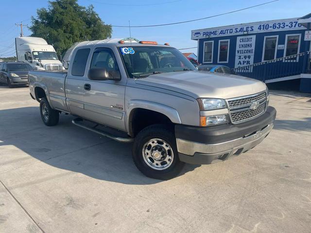 used 2005 Chevrolet Silverado 2500 car, priced at $14,995