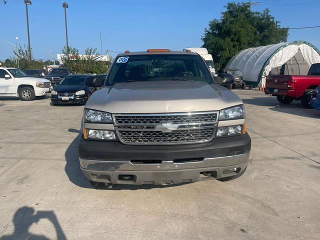 used 2005 Chevrolet Silverado 2500 car, priced at $14,995