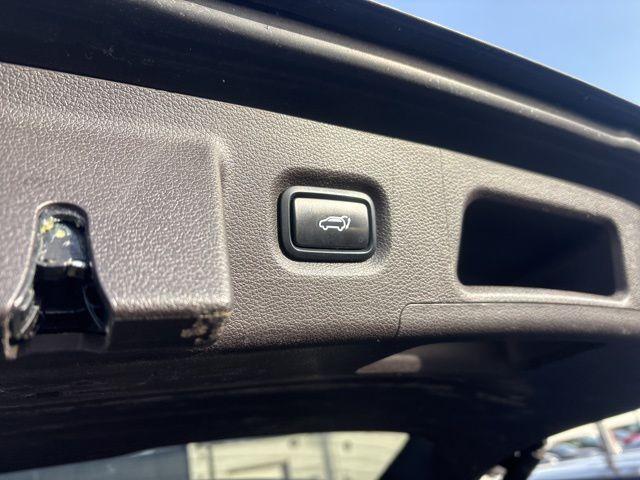 used 2020 Hyundai Santa Fe car, priced at $14,396