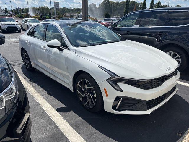 used 2025 Kia K5 car, priced at $31,832