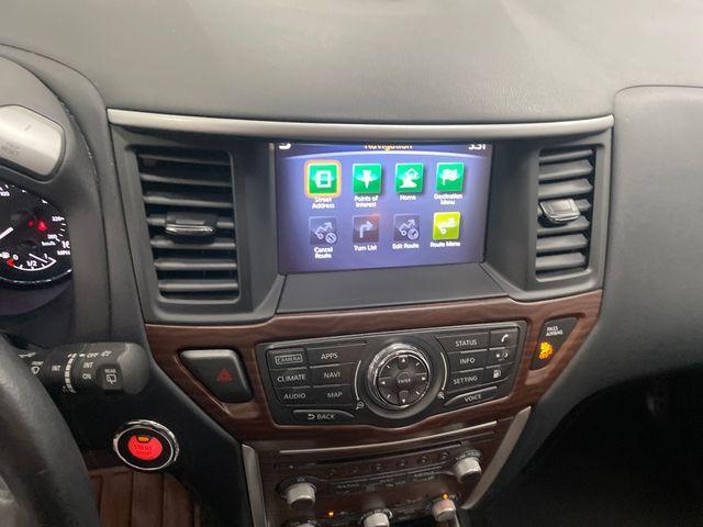 used 2020 Nissan Pathfinder car, priced at $26,269